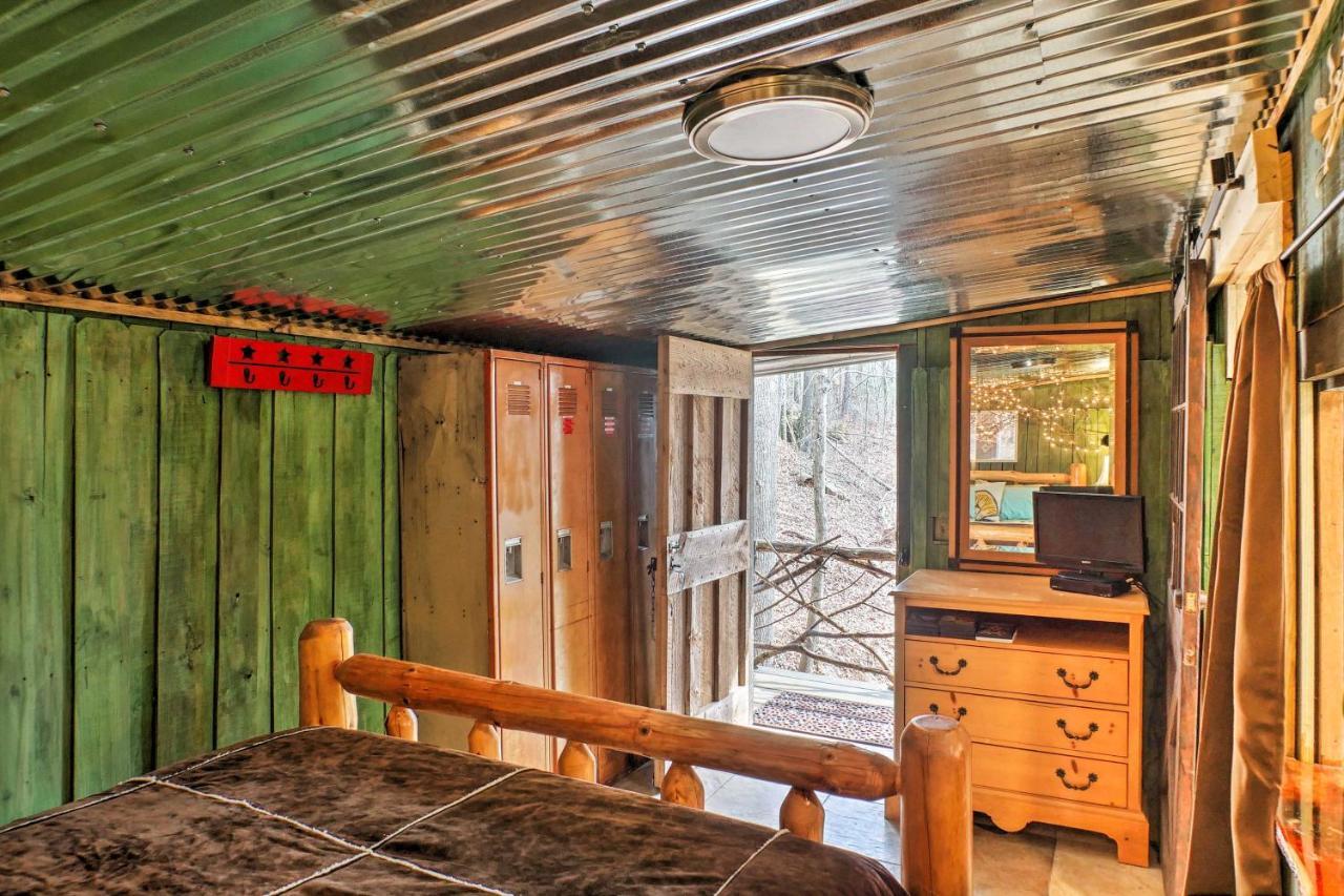 The Treehouse Cabin Creekside Home With Hot Tub! Summerville 外观 照片